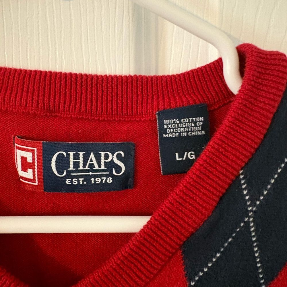 Chaps Argyle Sweater Vest Men’s Large Red Navy - Picture 3 of 6